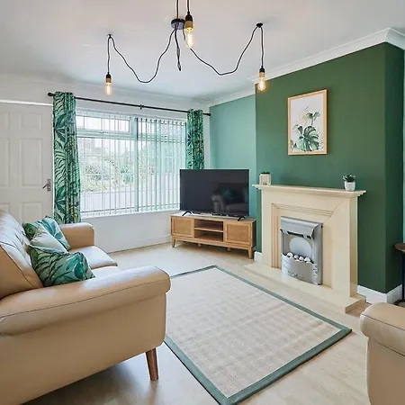 2Km To Chester Races! Sleeps 6 By Restfully Exterior photo